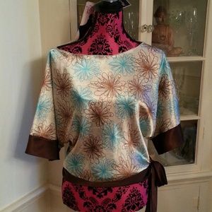 Cute blouse for spring