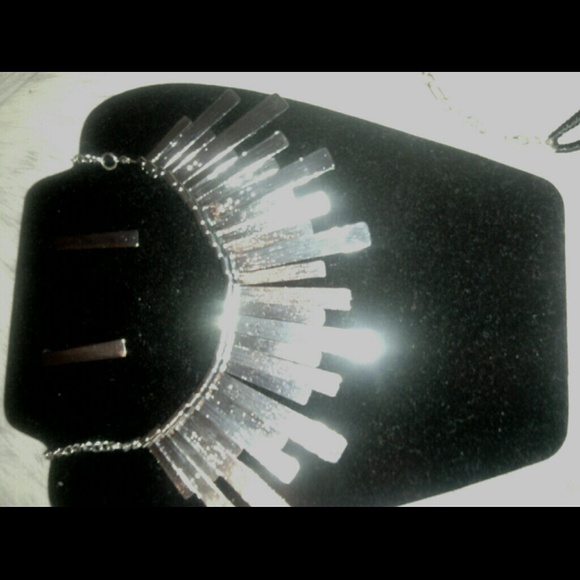 Accessories - Picture 2 of 4