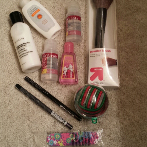 Pick your free gift with $15 purchase!