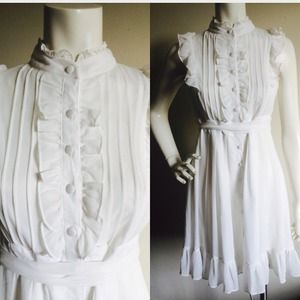 White Moon Collection Ruffled dress