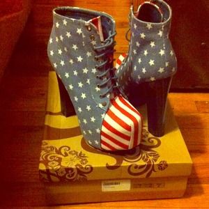 NWT American flag bootie