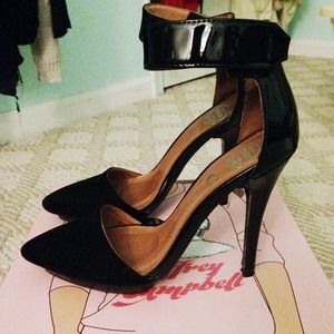 Jeffrey Campbell "Solitaire" Pumps, size 5