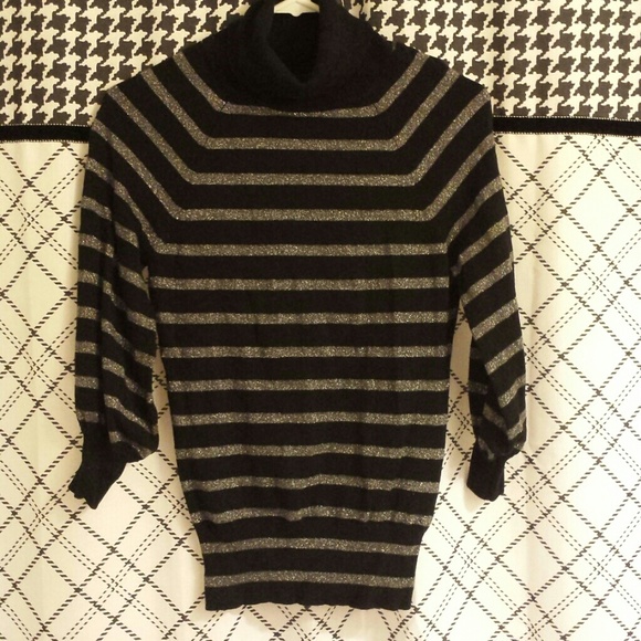 Turtleneck - Picture 1 of 1