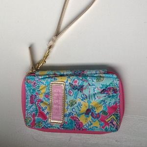 Lilly Pulitzer Paradise Wristlet