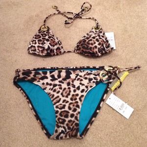 🚫SOLD🚫🌟BNWT CUTE Cheetah Print LA hearts bikini