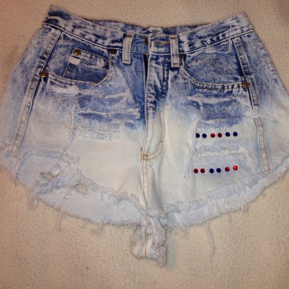High waist distressed ripped shorts