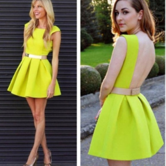 Neon green dress - Picture 1 of 1