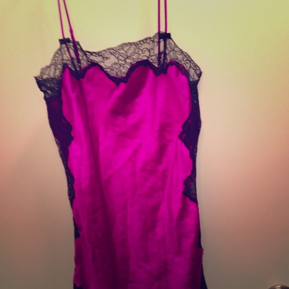 ❗️SOLD❗️✨Victoria's Secret Purple Slip✨