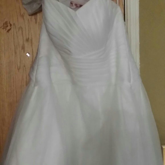 Plus size wedding - Picture 3 of 4