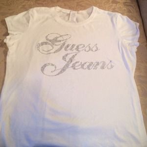 Guess t-shirt