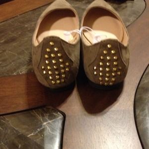 CUTE FLATS! FINAL REDUCTION!!!!! NO MORE OFFERS!