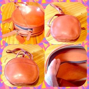VINTAGE orange Coach purse