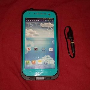 NWT galaxy s4 lifeproof