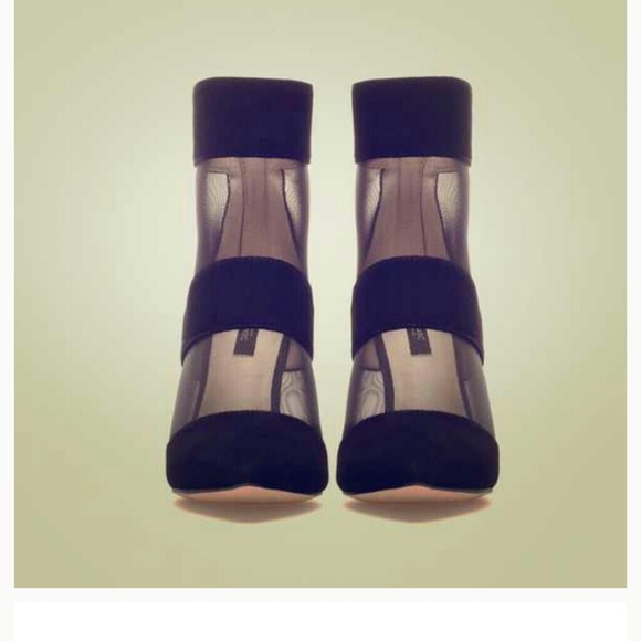 Please Help Me Find - Picture 2 of 2