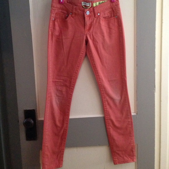 Peach-orange skinny jeans