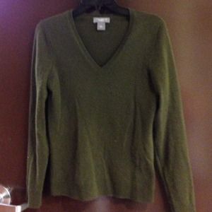 Cashmere sweater