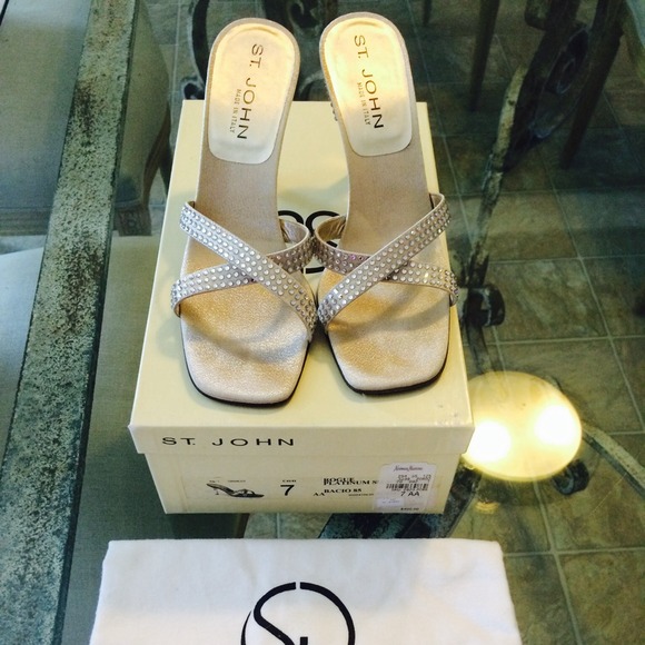 St. John champagne evening heel