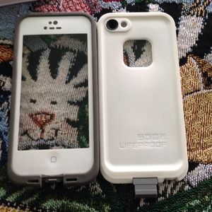 Life proof case iPhone 5 used