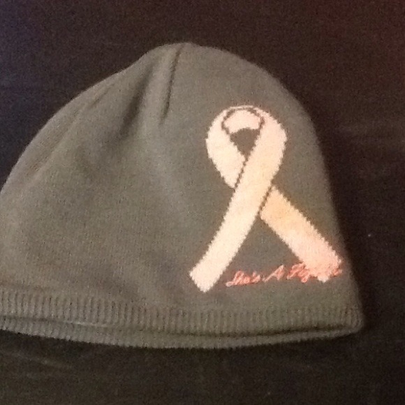 Under amour sock hat - Picture 2 of 4