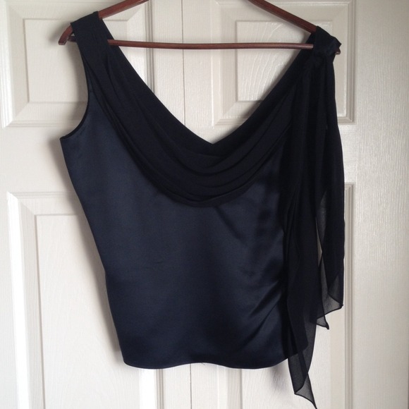 ❌SOLD IN BUNDLE ❌Silk Ralph Lauren Top NWOT - Picture 2 of 4