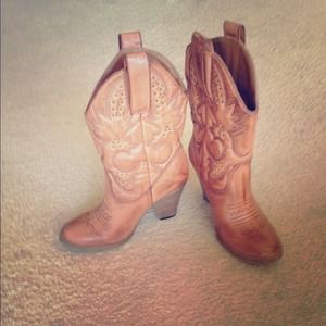 Francesca's  brown cowboy boots