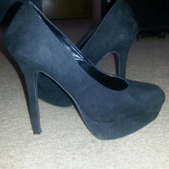 Black stiletto heels. Asking $60 obo