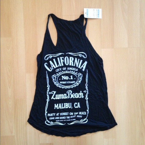 🚫SOLD🚫 Brandy Melville tank NWT
