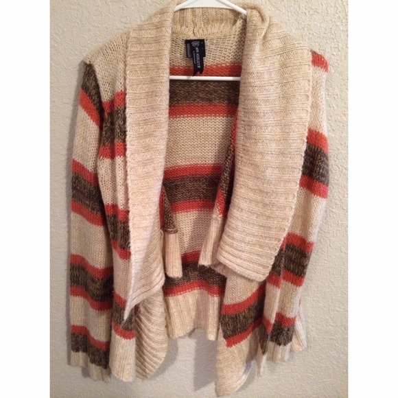 🚫SOLD🚫 Winter Cardigan