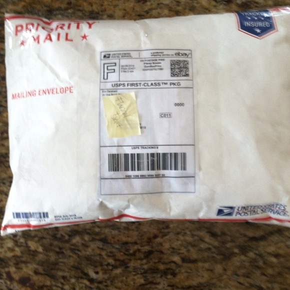 @desireedayy SHIPPING