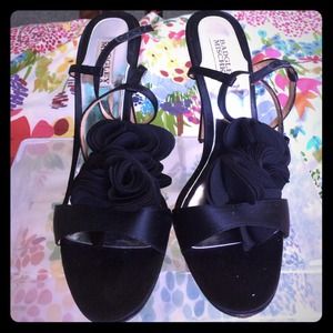 Badgley Mischka silk flower heels size 10