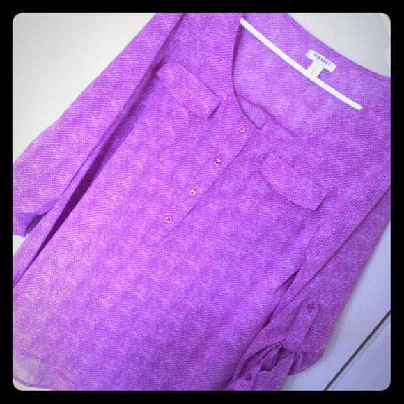 Old Navy top