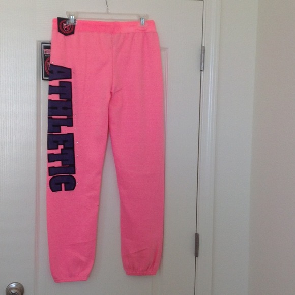 NWT active pants - M - Picture 2 of 2