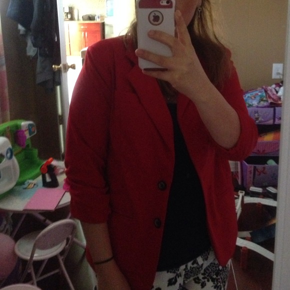 Soldddd.  Blazer - Picture 4 of 4