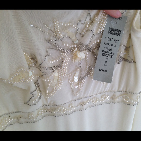 NEW Cache Embellished Beaded ivory evening Dress - Picture 2 of 7