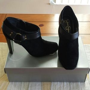 Kianna Suede ankle boots