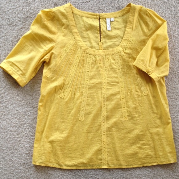 Fossil golden yellow cotton top - Picture 1 of 1