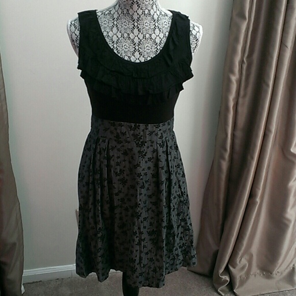 BeBop Dresses & Skirts - Black and gray summer dress