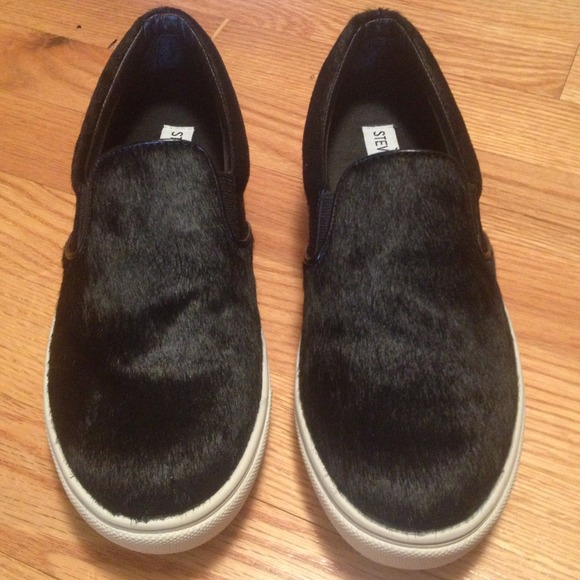 pony hair sneakers 45 steve madden shoes steve madden ecentric pony pony hair sneakers 45 steve madden shoes steve madden ecentric pony