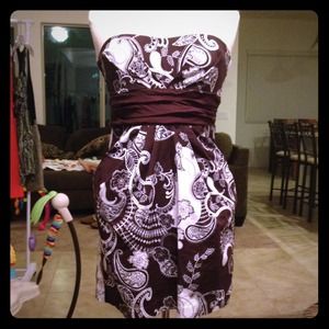 Specklers brown & white strapless dress w/pockets