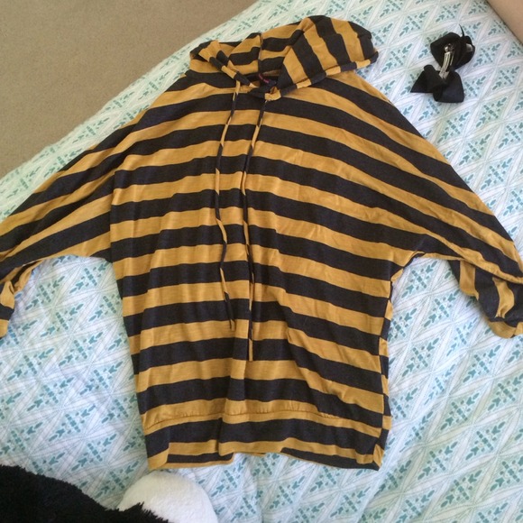 yellow and black shirt