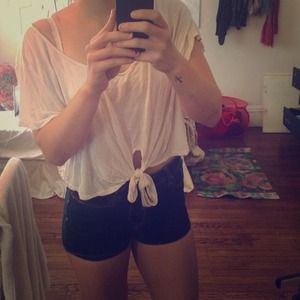 Brandy Melville crop top