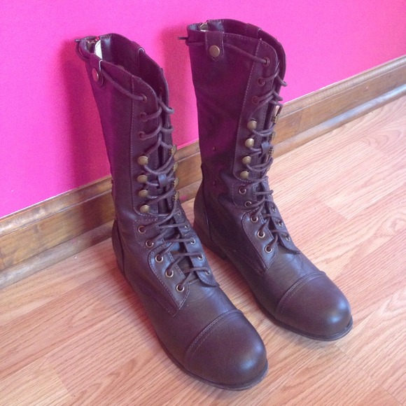 🚫SOLD🚫 - Picture 2 of 4