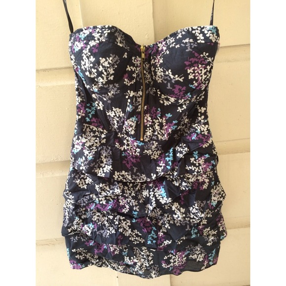 Dresses & Skirts - Floral dress
