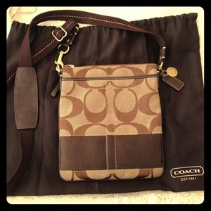 Brown Coach Swingpack