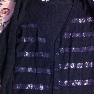NY&COMPANY Beautiful sequin xs cardigan