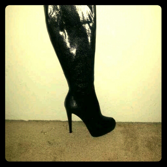 Snakeskin Leather Boots