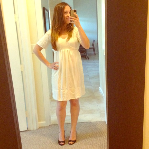 Sold!!!Gorgeous silk Banana Republic dress!