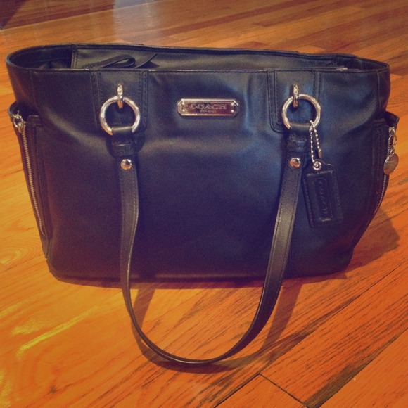 Coach Black Leather Handbag! 💜