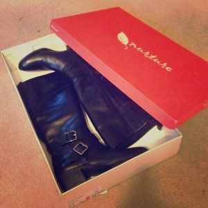 REDUCED-again!!!! Nurture black boots. Size 8.5
