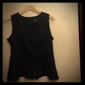 Cute black top with ruffle bottom